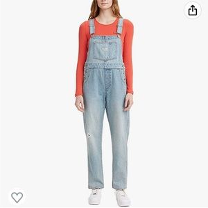 Levi’s Overalls EUC!